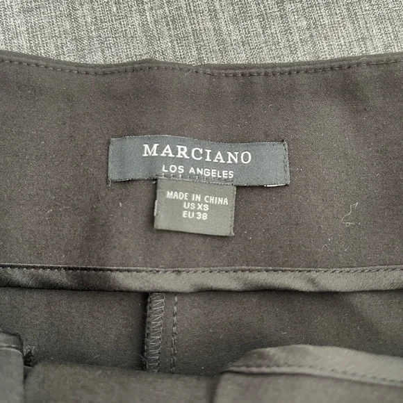 COPY - MARCIANO BY GUESS Slant Shorts !!! 2 pairs BUNDLE !!! - Picture 6 of 7